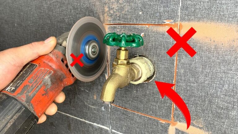 Questo semplice gesto trasformerà il modo in cui installi il lucchetto d’acqua…